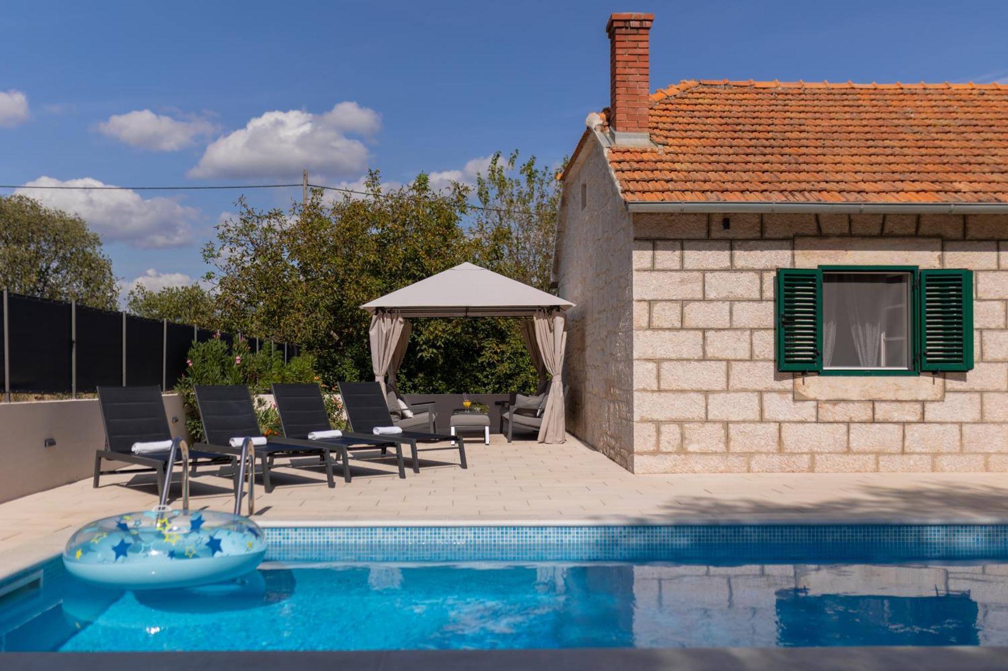 Experience Village Life - Jokini Dvori With Private Pool Pakovo Selo Zewnętrze zdjęcie