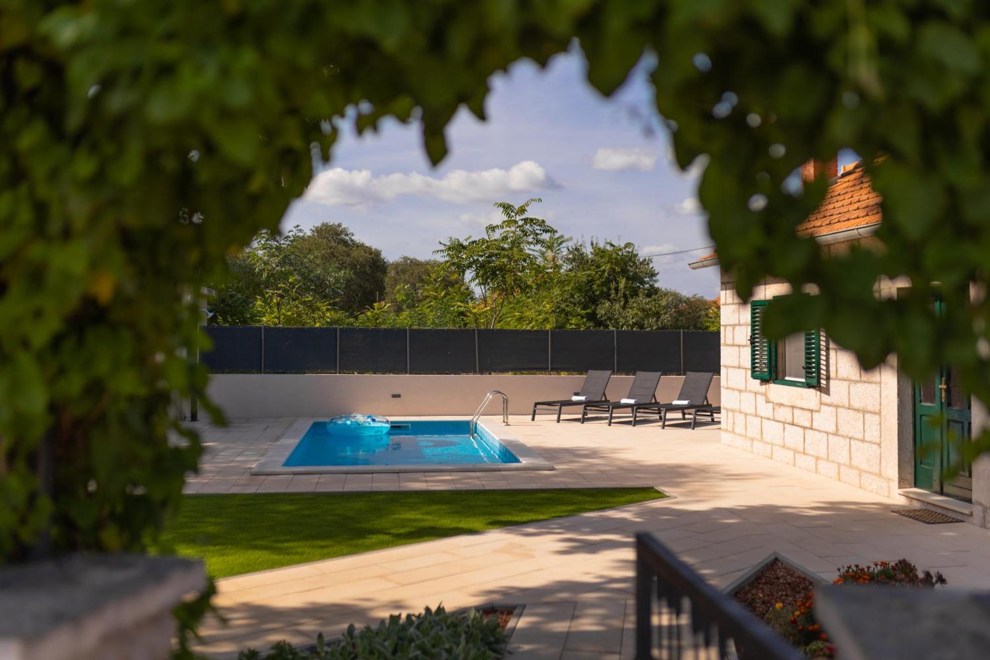 Experience Village Life - Jokini Dvori With Private Pool Pakovo Selo Zewnętrze zdjęcie