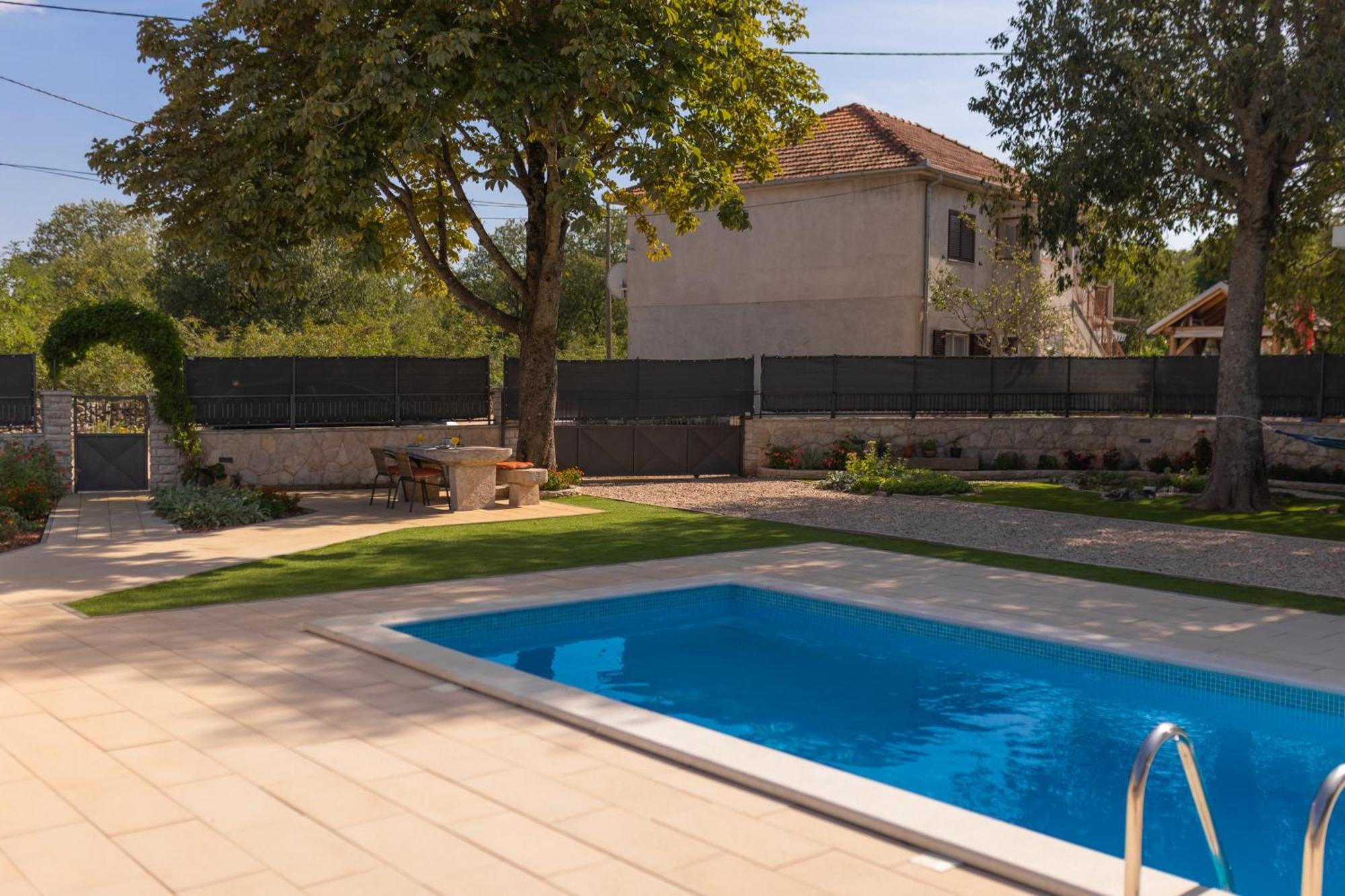 Experience Village Life - Jokini Dvori With Private Pool Pakovo Selo Zewnętrze zdjęcie